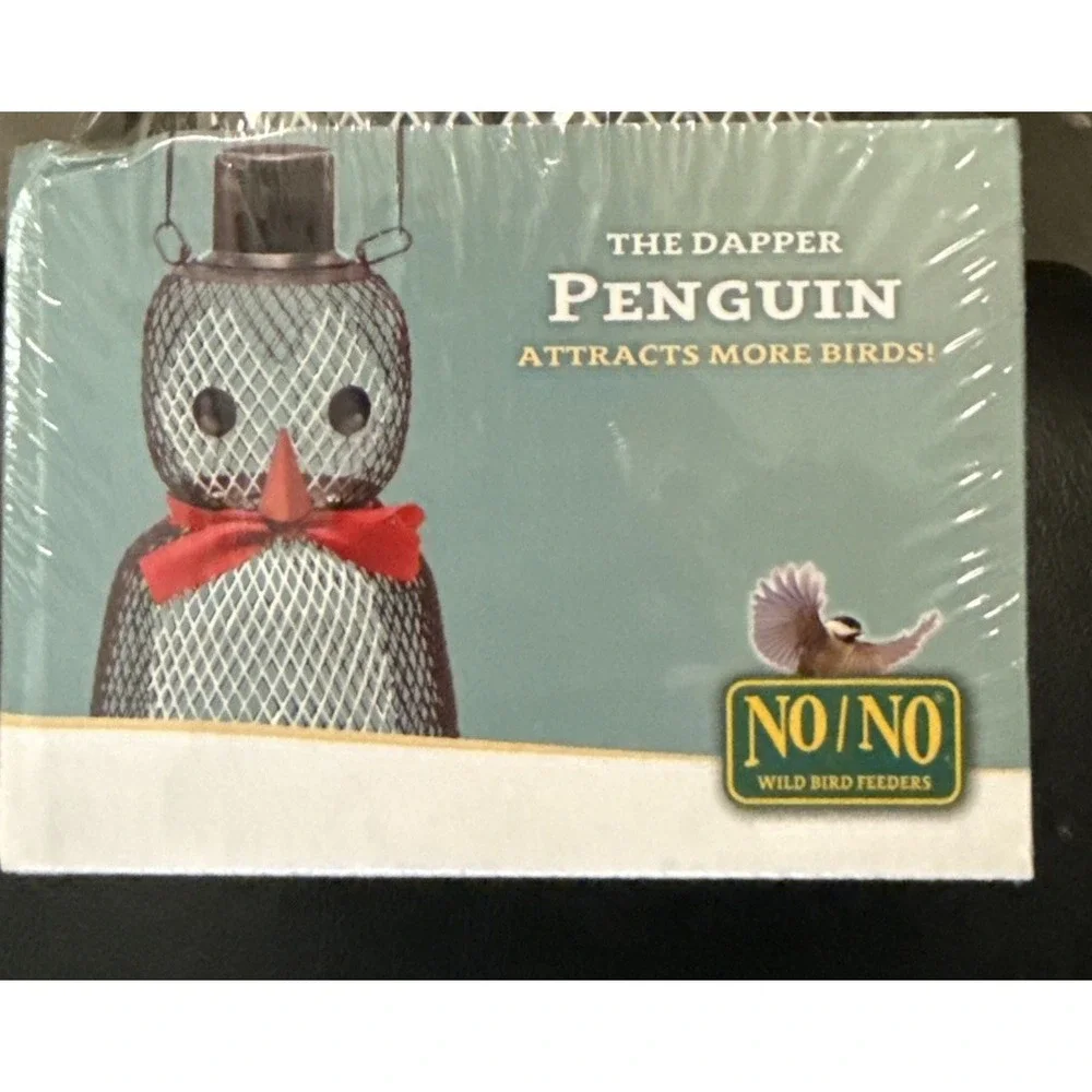 No/No Perky-Pet The Dapper Penguin Mesh Bird Seed Feeder New